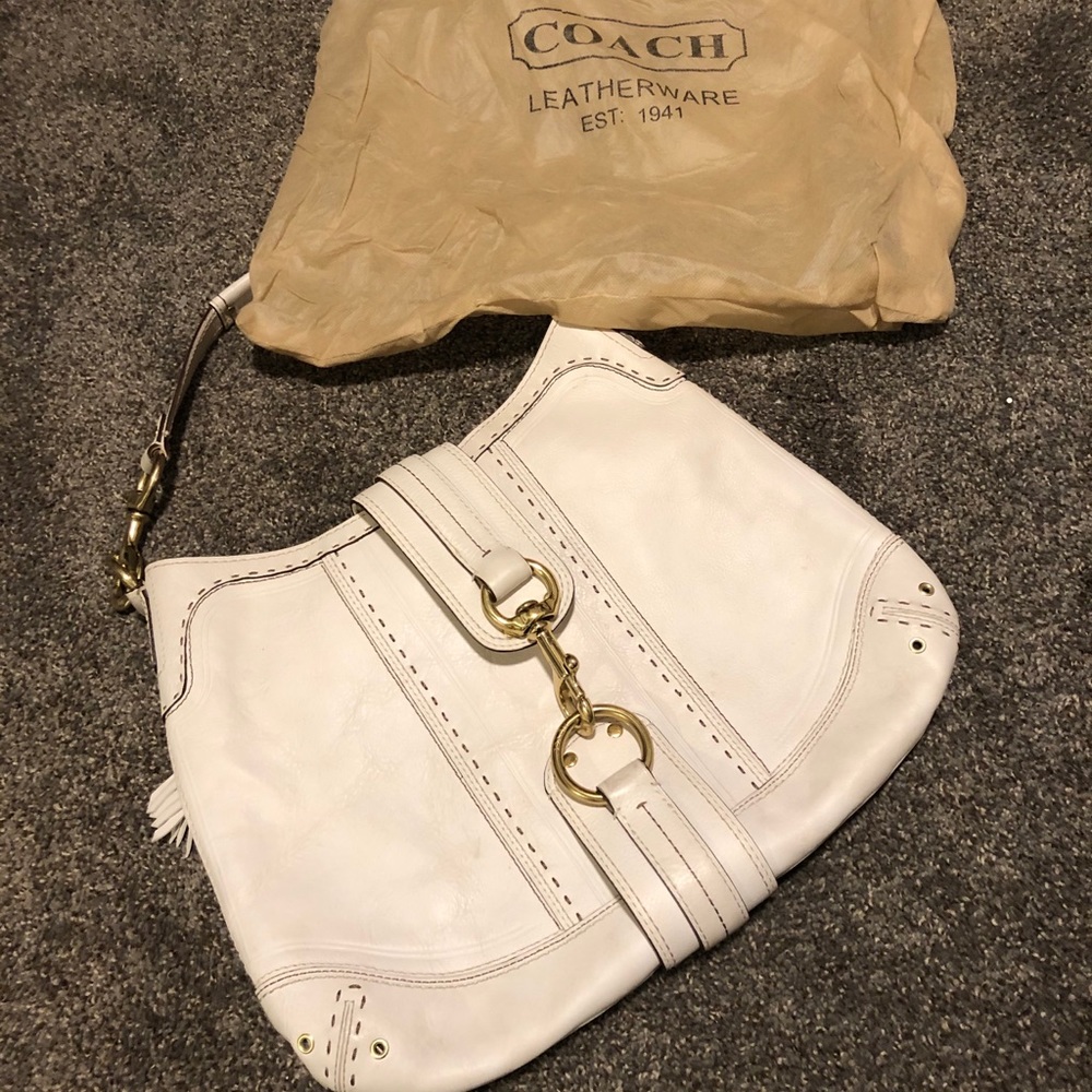 Large COACH shoulder purse